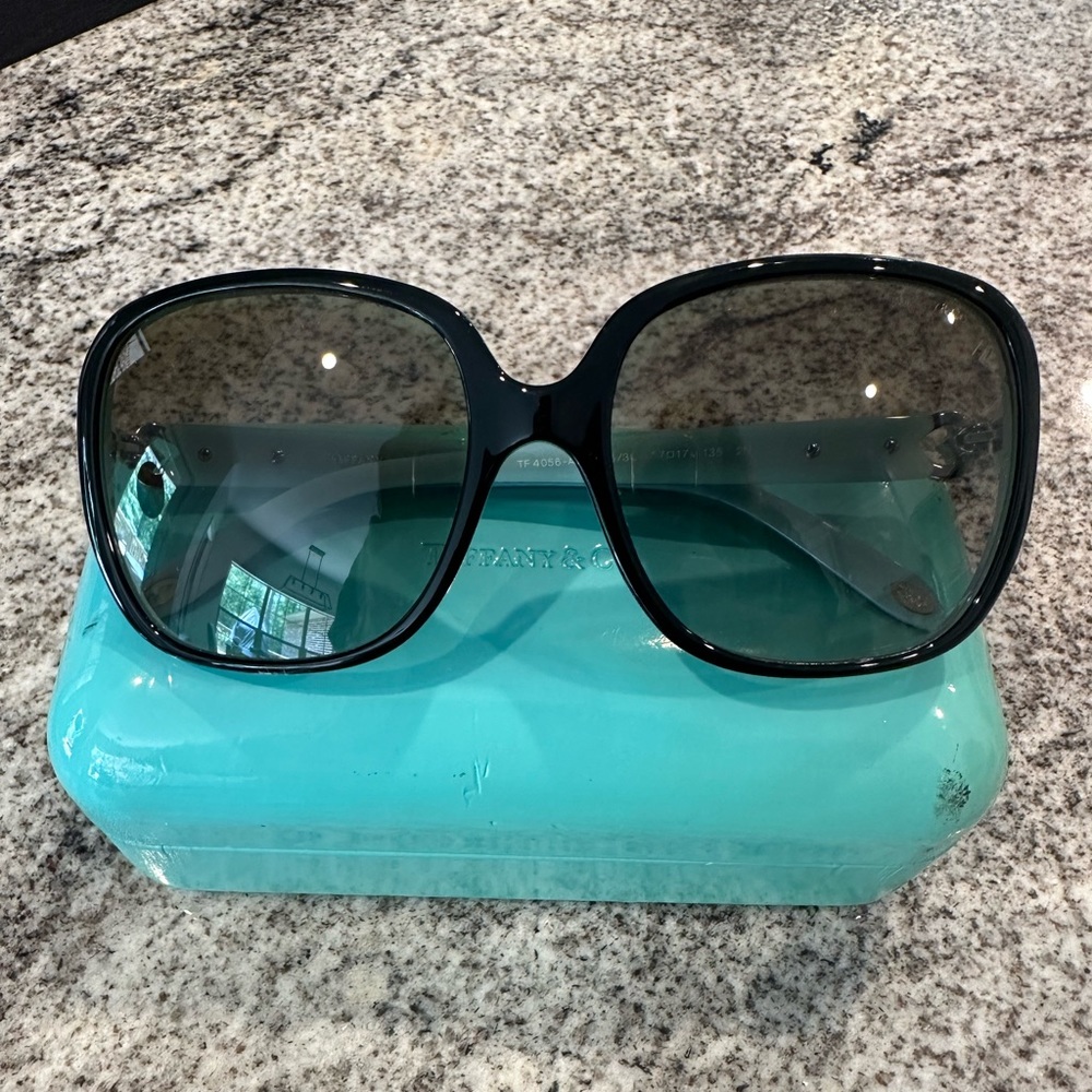 Tiffany & Co. Sunglasses Style 4056